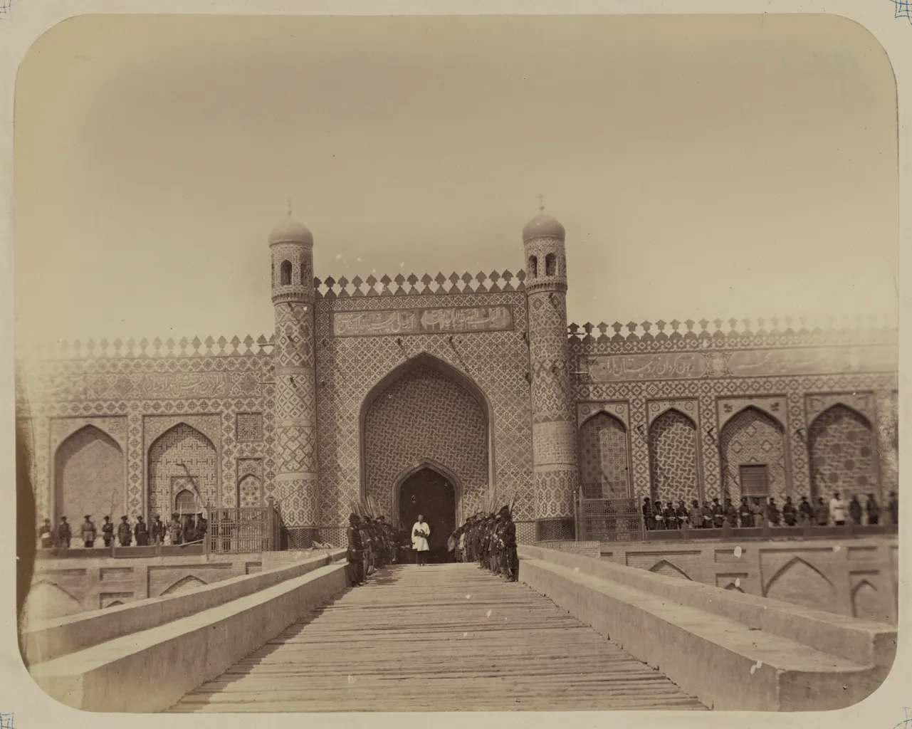 Xudoyorxon saroyi — 1871–1872-yillardagi surat («Turkiston albomi»)